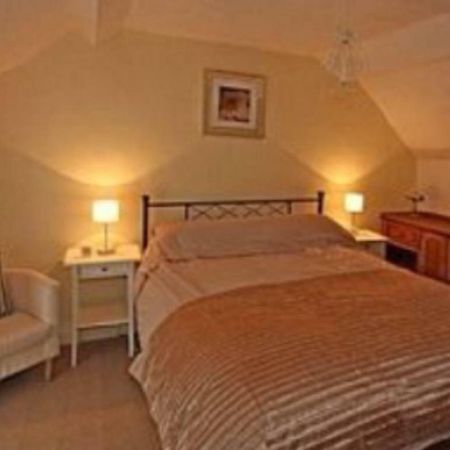 Вилла The Old Shop Llandyfrydog Экстерьер фото